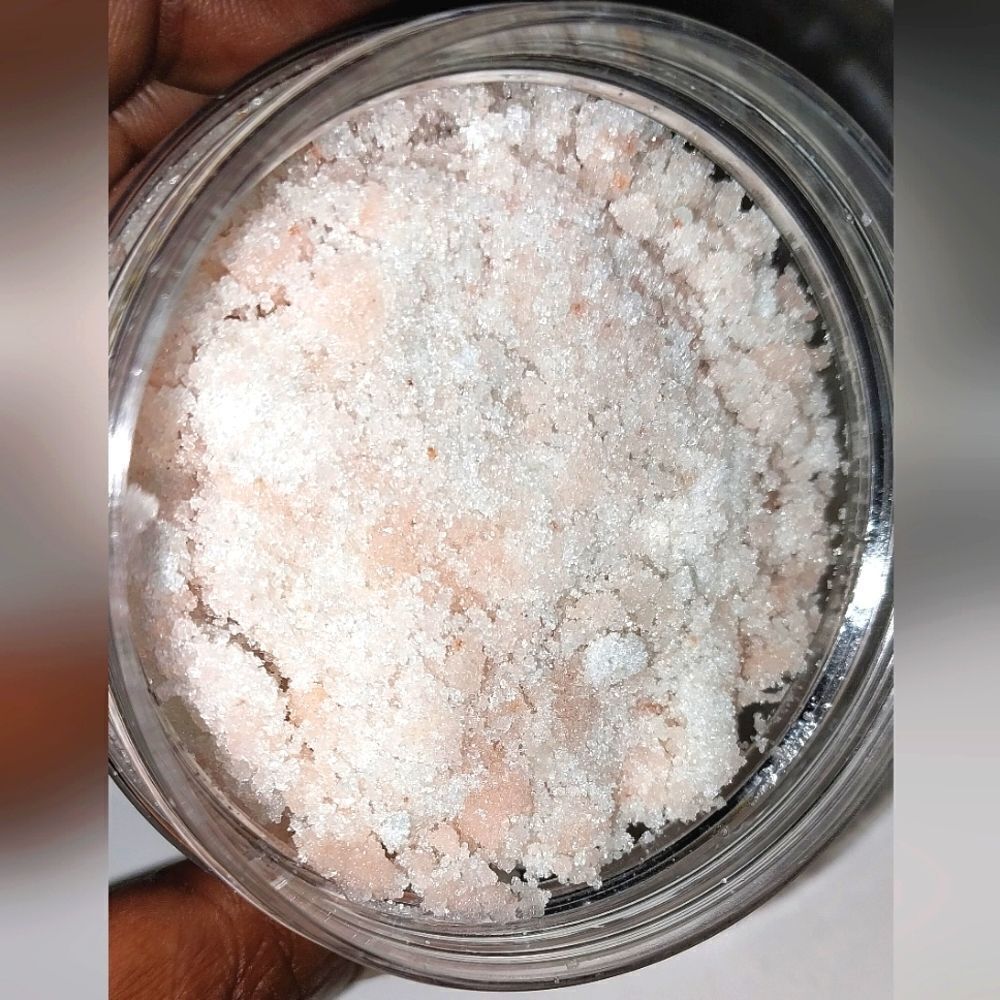 Hand crafted limited edition cotton candy emulsified sugar scrub 6 oz - Picture 3 of 5